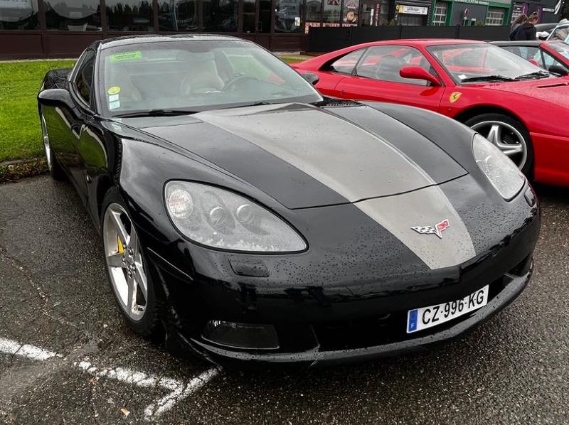 Chevrolet Corvette C6 spotted in Saint-Quentin-en-Yvelines