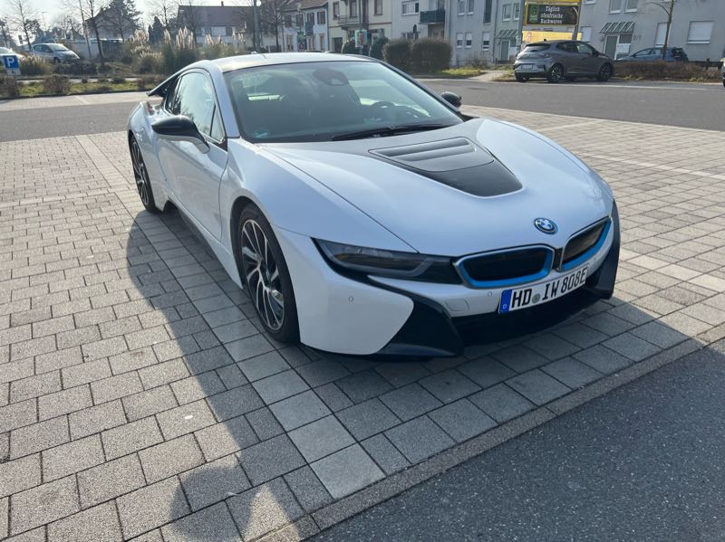 BMW i8 spotted in Speyer