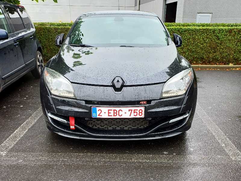 Renault Megane RS spotted in Ostend