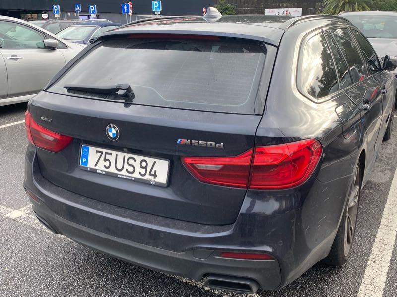 BMW M550d spotted in Porto