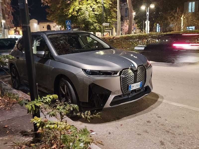 BMW iX spotted in Sulmona