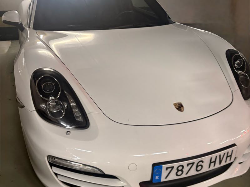 Porsche Cayman spotted in Santa Cruz de Tenerife