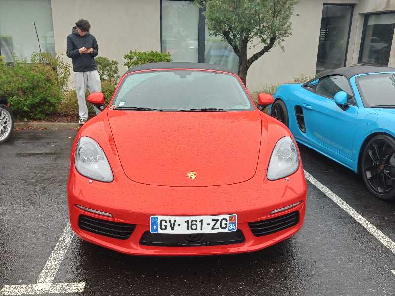 Porsche 718 Cayman (2016) spotted in Montpellier, France