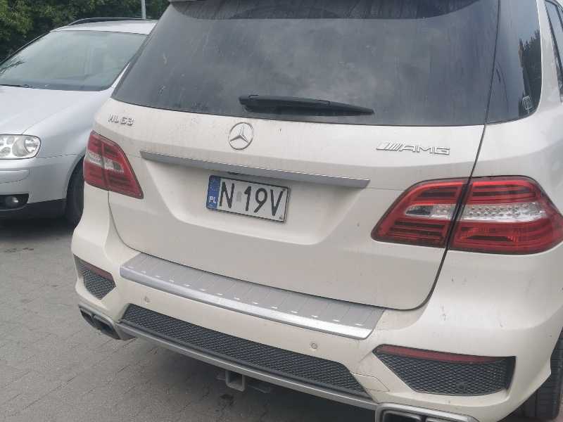 Mercedes-Benz ML63 AMG spotted in Ełk