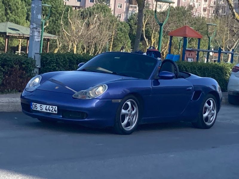 Porsche Boxster (2001) spotted in Istanbul, Turkey