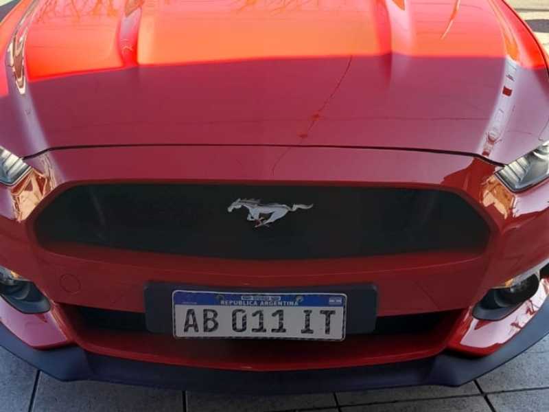 Ford Mustang spotted in Rosario