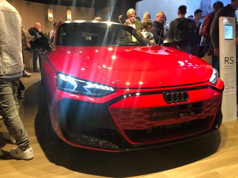 Audi RS e-tron GT spotted in Brussels
