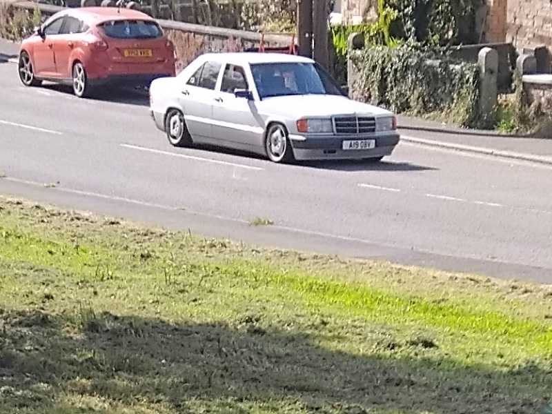 Mercedes-Benz W124 spotted in Bodmin