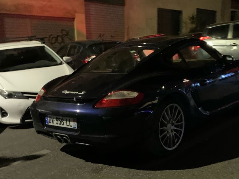 Porsche Cayman S spotted in Marseille