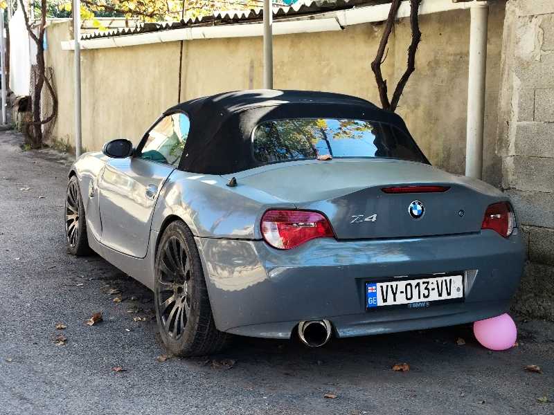 BMW Z4 (2006) spotted in Tbilisi, Georgia