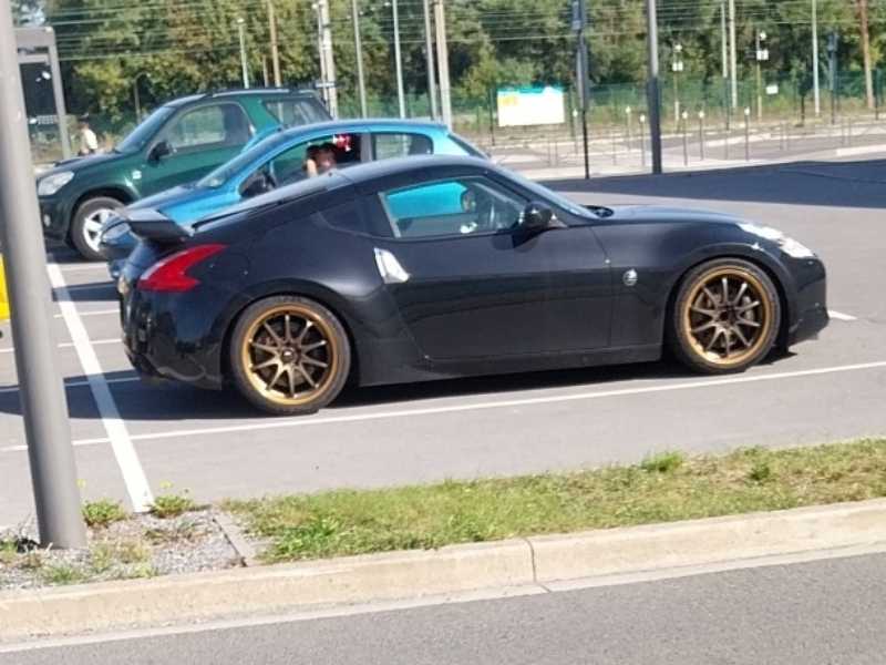 Nissan 370Z spotted in Cambrai