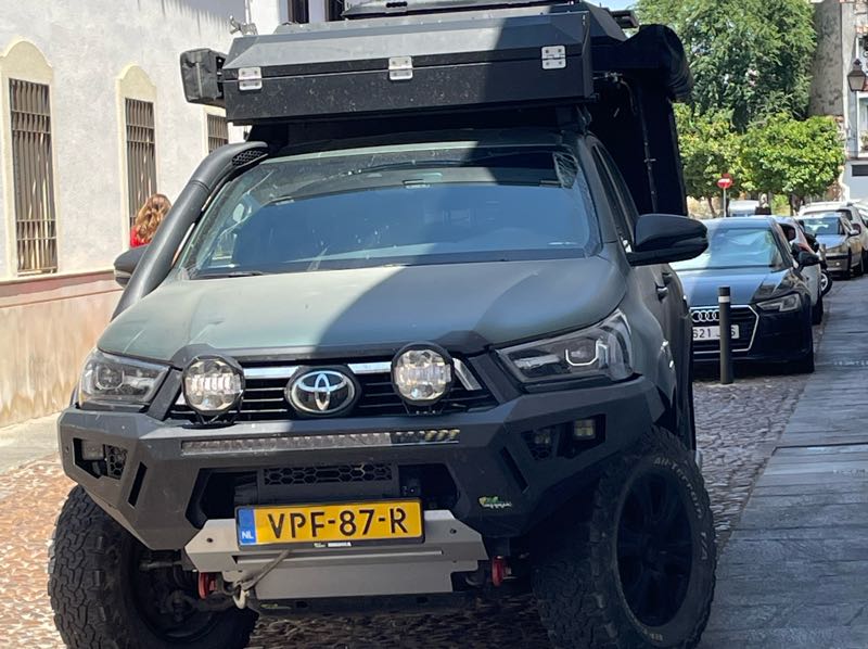 Toyota Hilux spotted in Córdoba