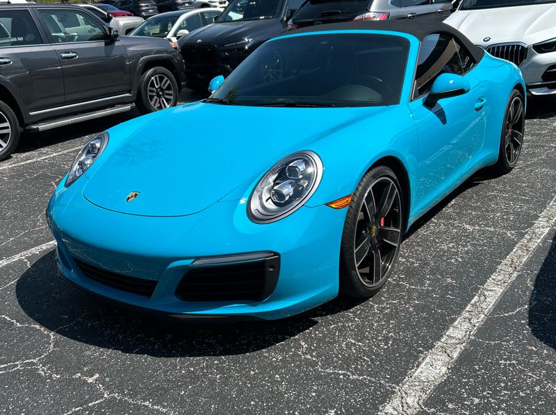 Porsche 911 Carrera spotted in Greencastle