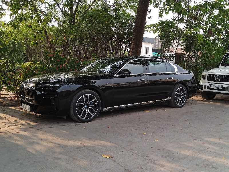 BMW 7 Series spotted in Indore