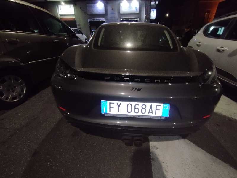Porsche 718 spotted in Catania