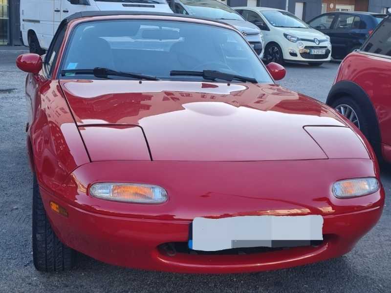 Mazda MX-5 Miata spotted in Olonne-sur-Mer