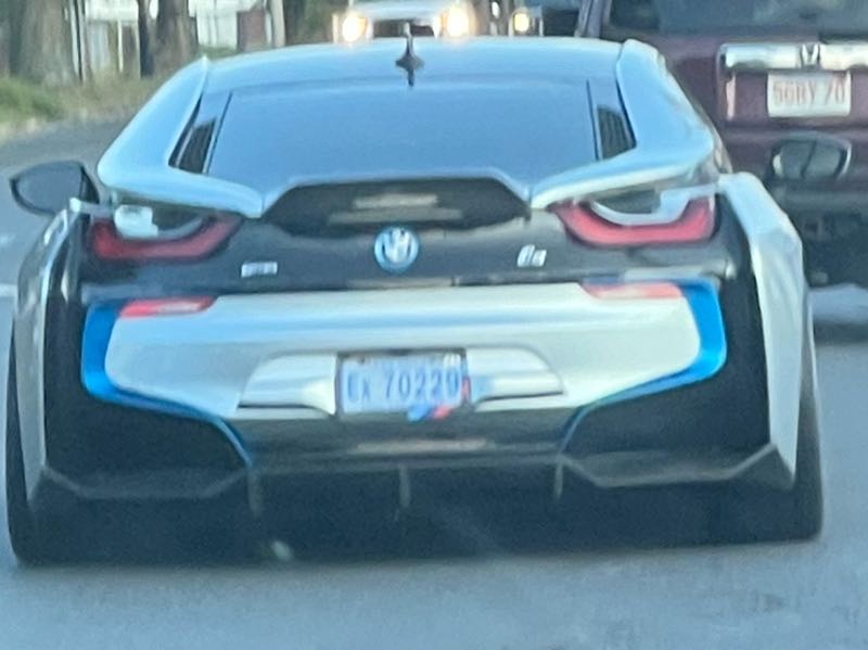 BMW i8 spotted in Springfield