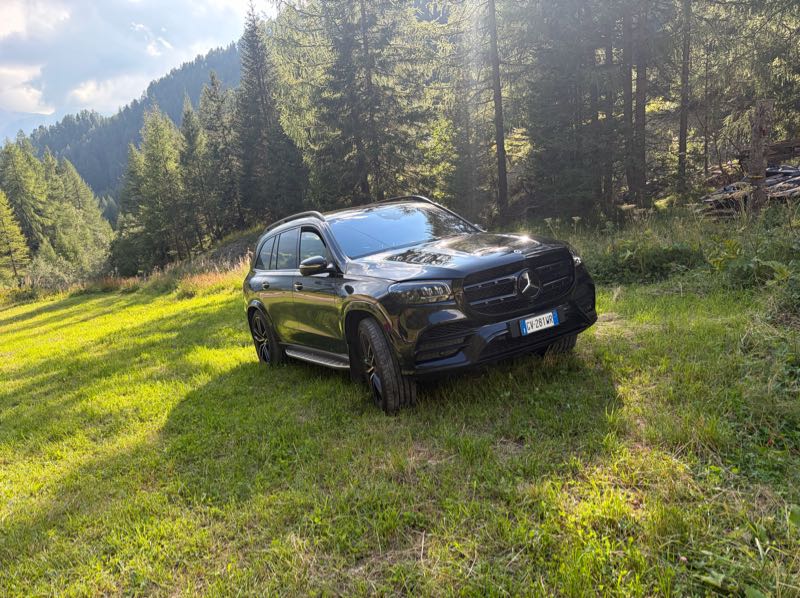 Mercedes-Benz GLS spotted in Bolzano