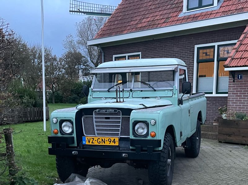 Land Rover Series III spotted in Midsland