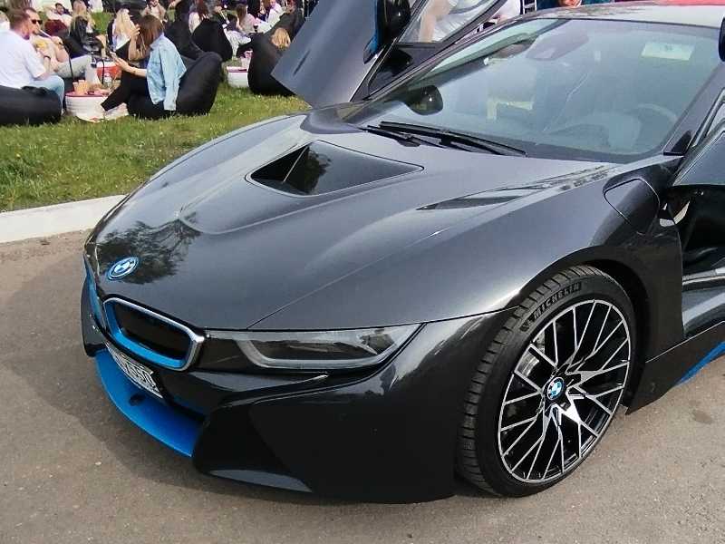 BMW i8 spotted in Lytkarino