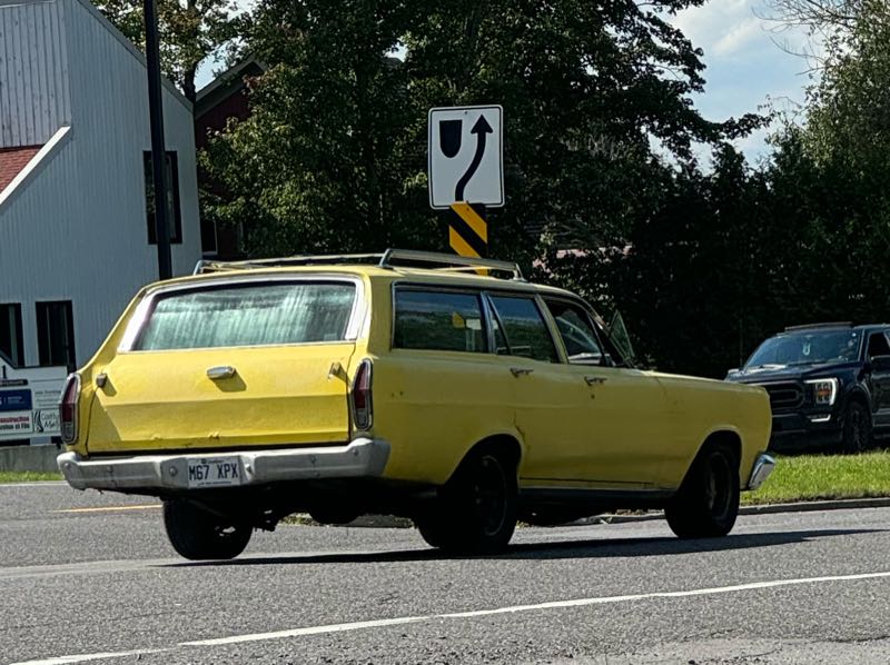 Ford Falcon (1967) spotted in Granby, Canada