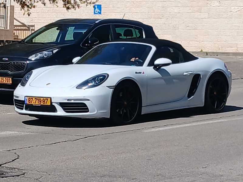 Porsche 718 Boxster (2020) spotted in Modi‘in Makkabbim Re‘ut, Israel