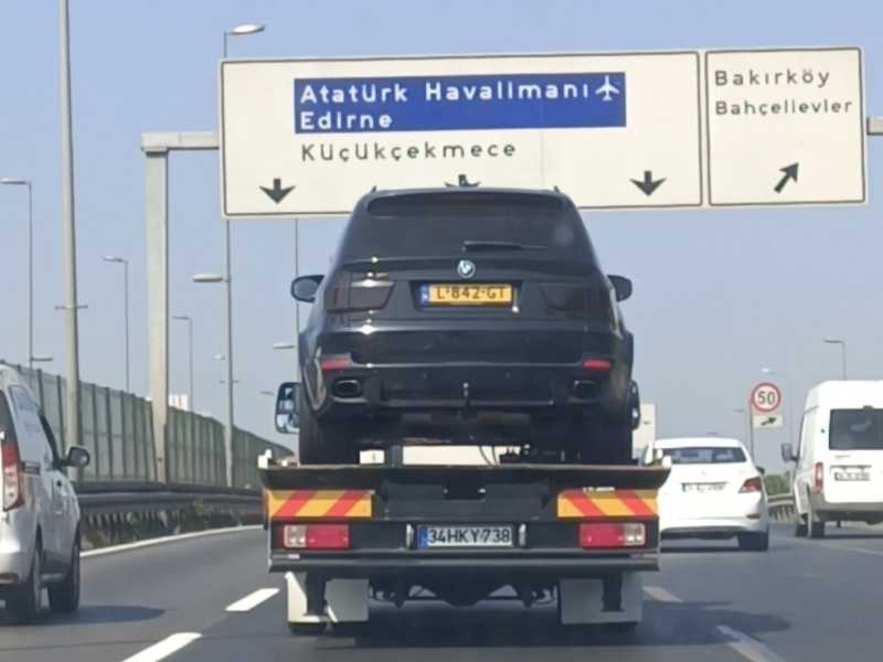 BMW X5 M spotted in Topaklı