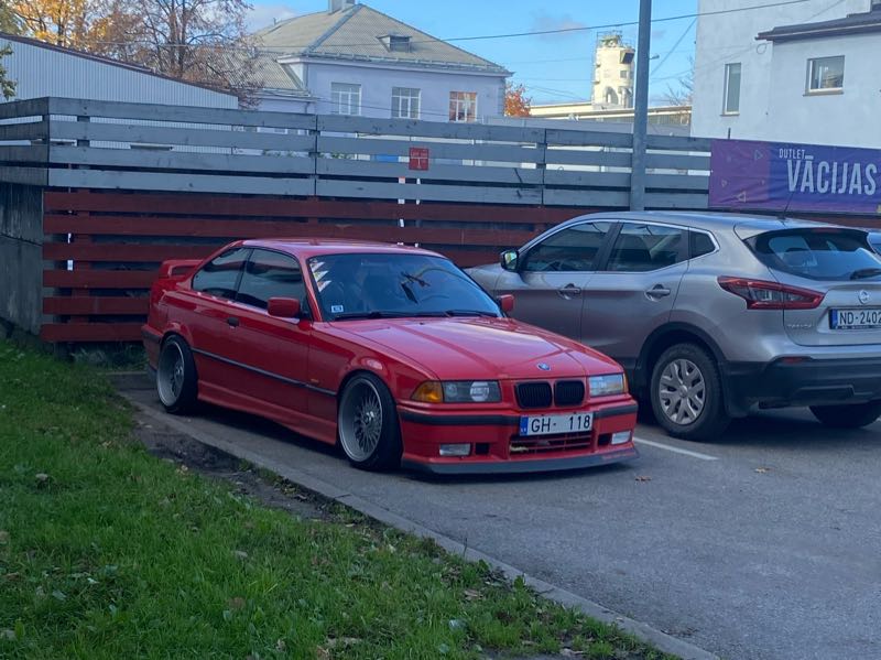 BMW 3 Series (1997) spotted in Riga, Latvia
