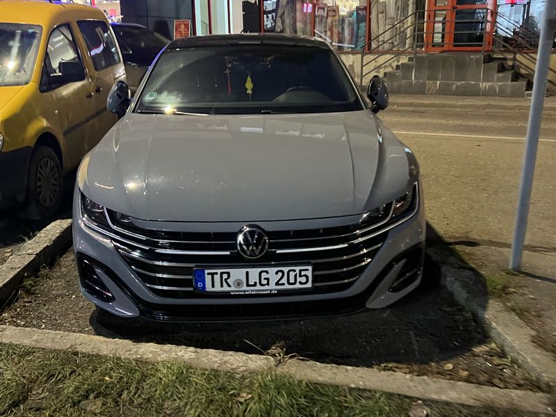 Volkswagen Arteon spotted in Sighetu Marmaţiei