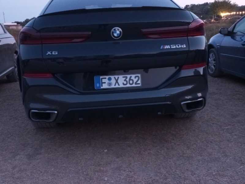 BMW X6 M50d spotted in Ulcinj