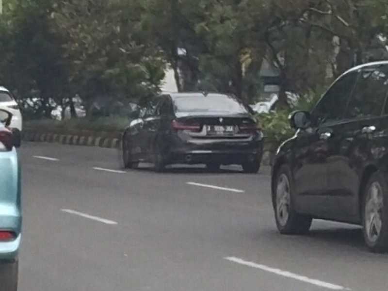 BMW 5 Series spotted in Bandung