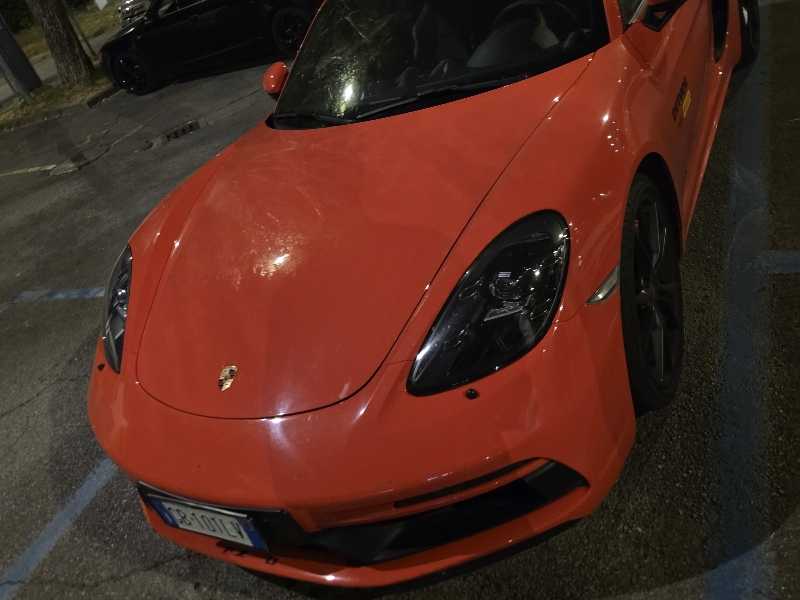Porsche 718 Cayman spotted in Pisa