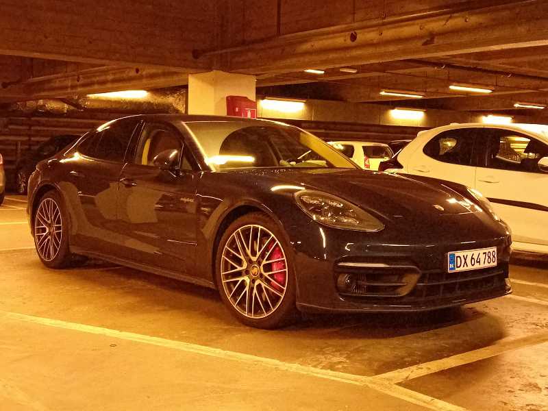 Porsche Panamera spotted in Viborg