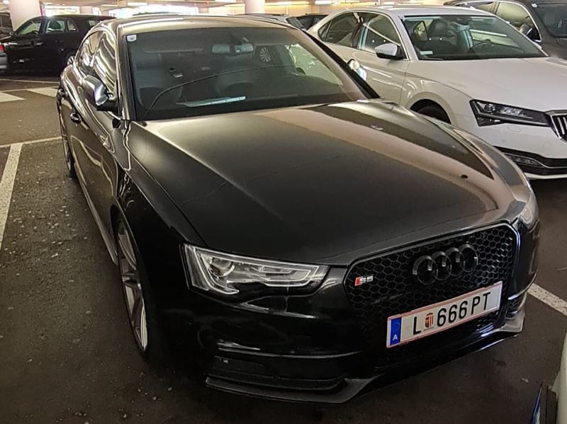 Audi S5 (2014) spotted in Linz, Austria