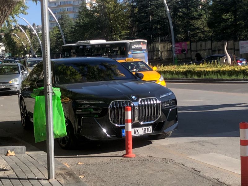 BMW i7 spotted in Ankara