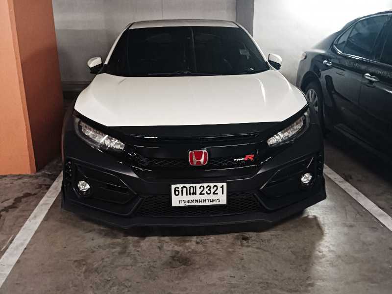 Honda Civic Type R spotted in Si Racha