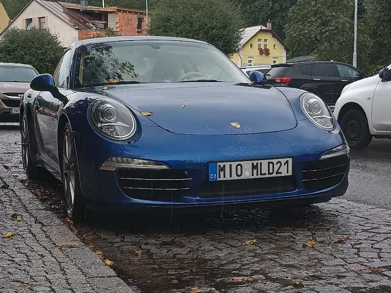Porsche 911 (2015) spotted in Vrchlabí, Czechia