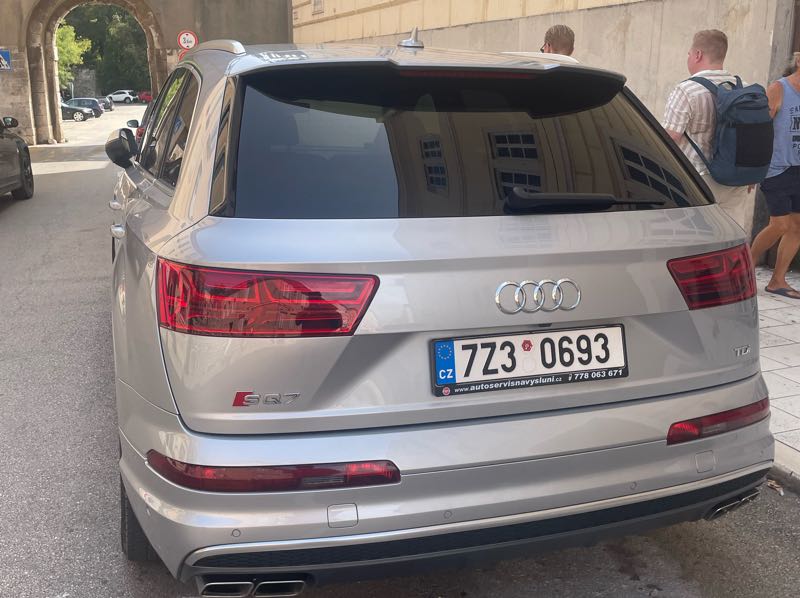 Audi SQ7 spotted in Zadar