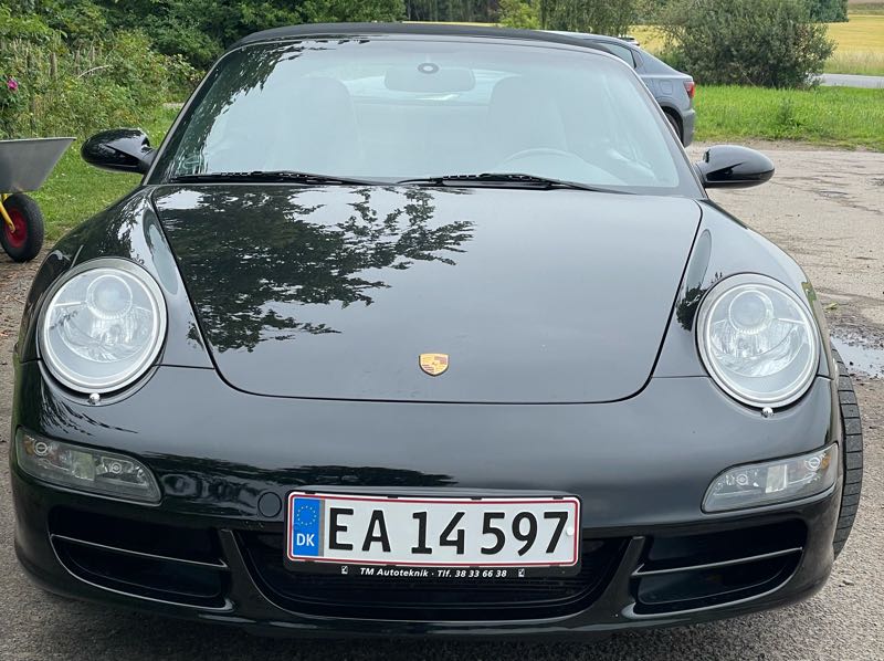 Porsche 911 Carrera spotted in Frederiksværk