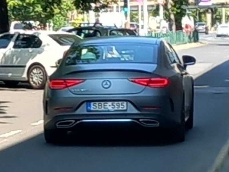 Mercedes-Benz CLS 450 spotted in Budapest