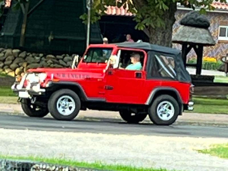 Jeep Wrangler (1995) spotted in Papenburg, Germany