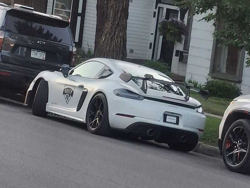 Porsche 718 Cayman spotted in Aspen