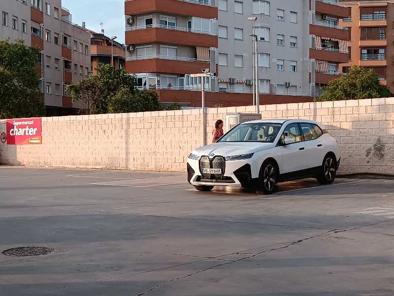 BMW iX spotted in Gandia