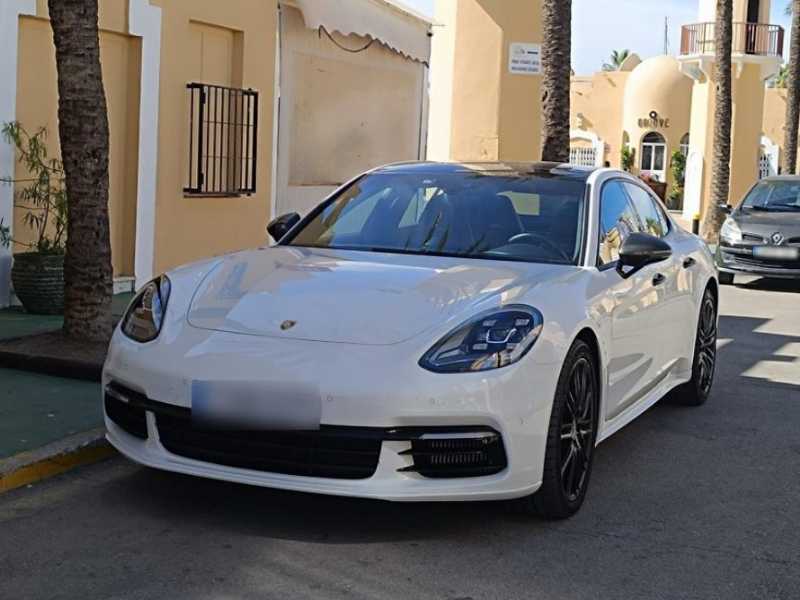 Porsche Panamera spotted in Torremolinos