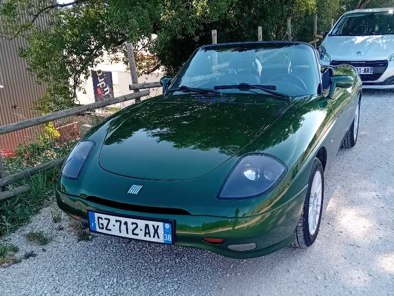 Fiat Barchetta spotted in Châteauroux
