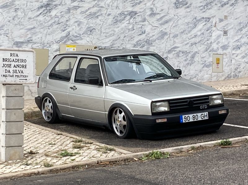 Volkswagen Golf GTD spotted in Amadora