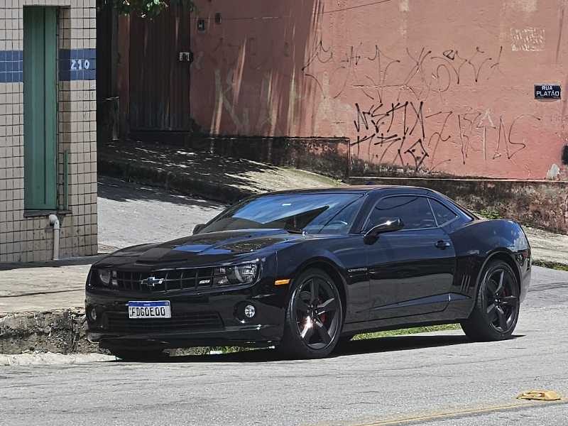 Chevrolet Camaro SS spotted in Belo Horizonte