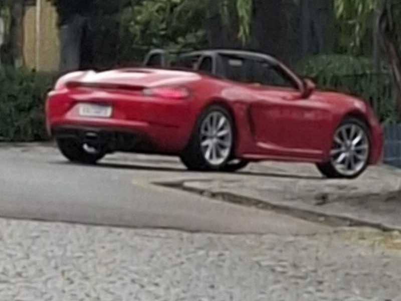 Porsche 718 Boxster (2020) spotted in Curitiba, Brazil