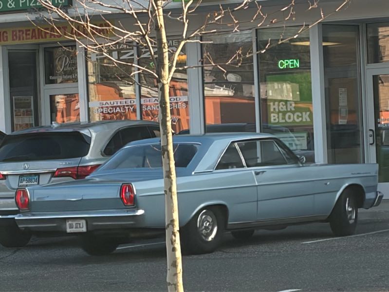 Ford Galaxie spotted in Fairfield