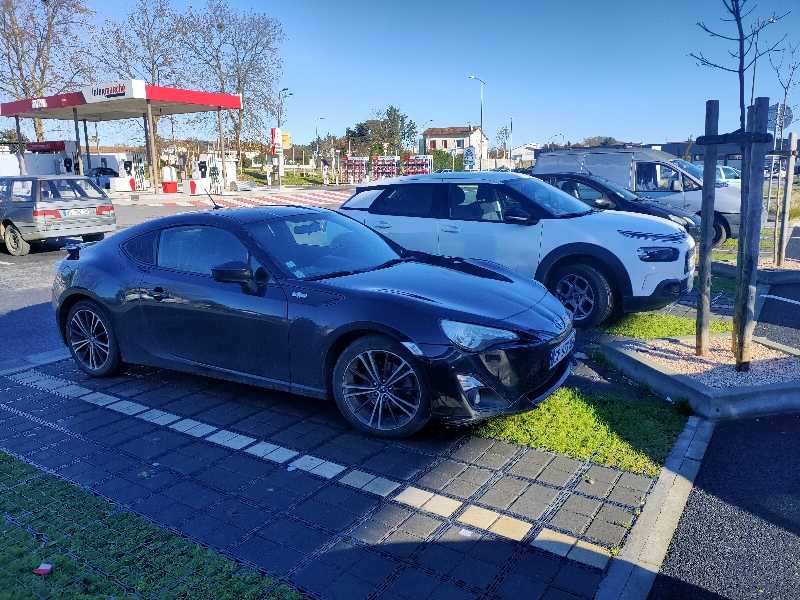 Toyota 86 spotted in Cazères